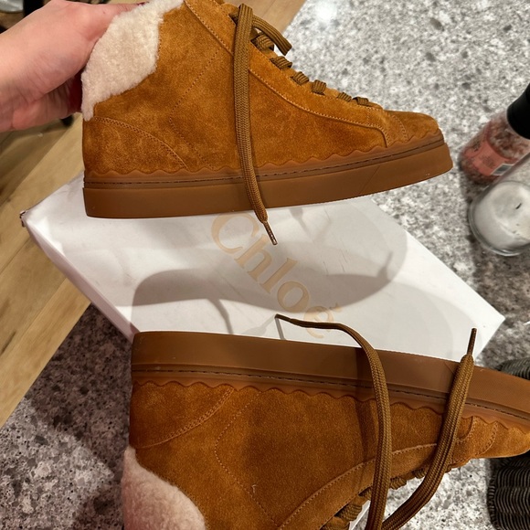 NWT gorgeous Chloe Lauren Crosta fur high top sneakers cosy Eu 41 9.5 - Picture 6 of 12